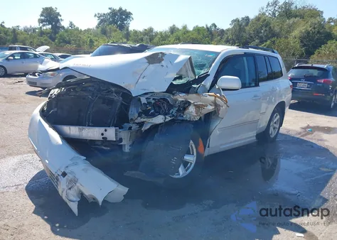 2010 Toyota Highlander Base V6 из США, поврежденный, VIN 5TDZK3EH6AS015845